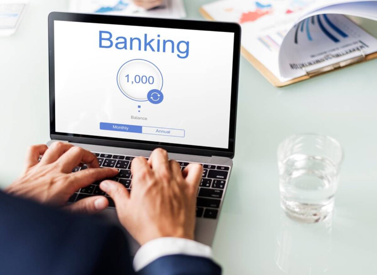 How DeFi is Disrupting Traditional Banking